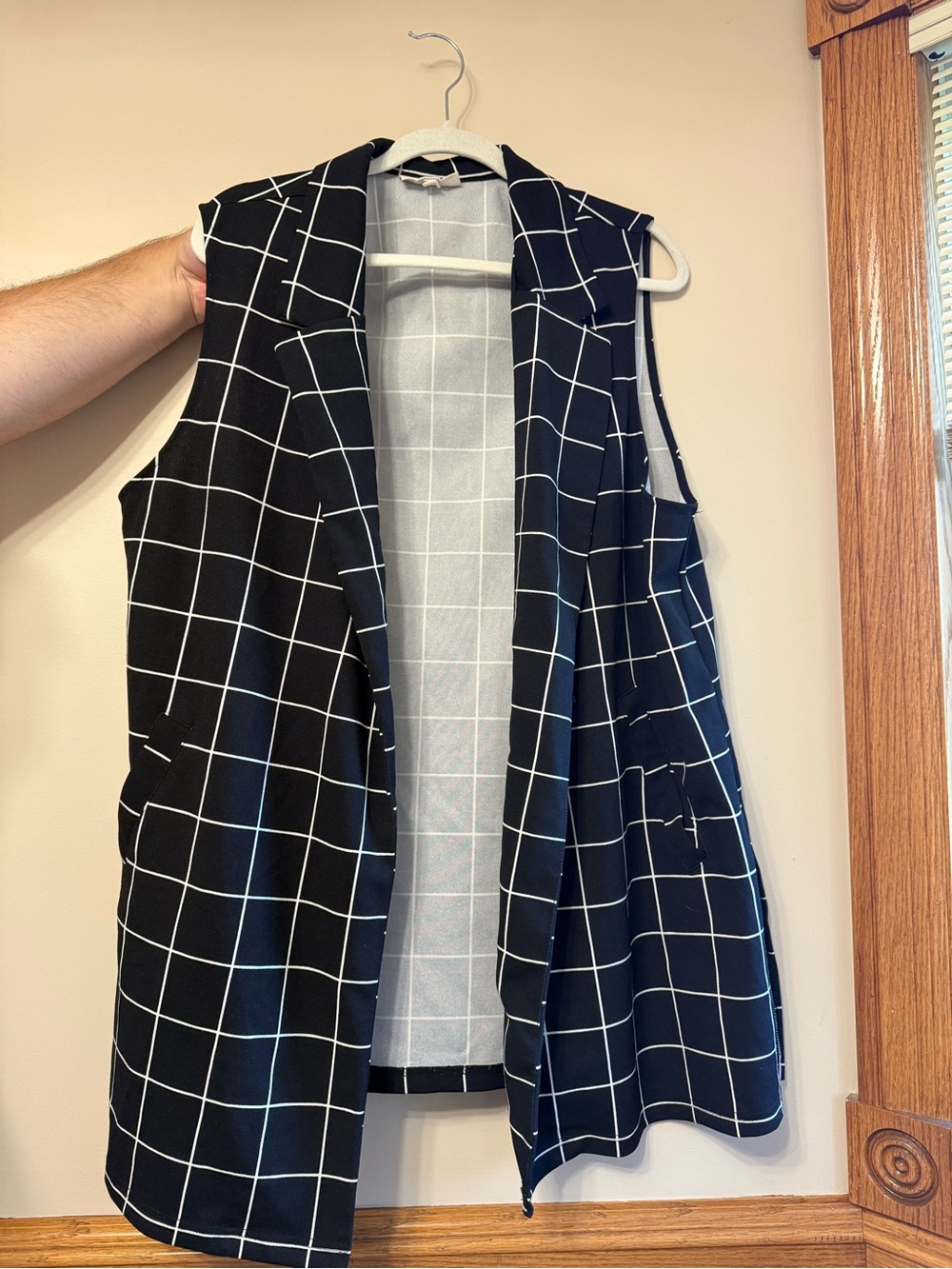 MELLODAY Black Windowpane Open-Front Sleeveless Vest